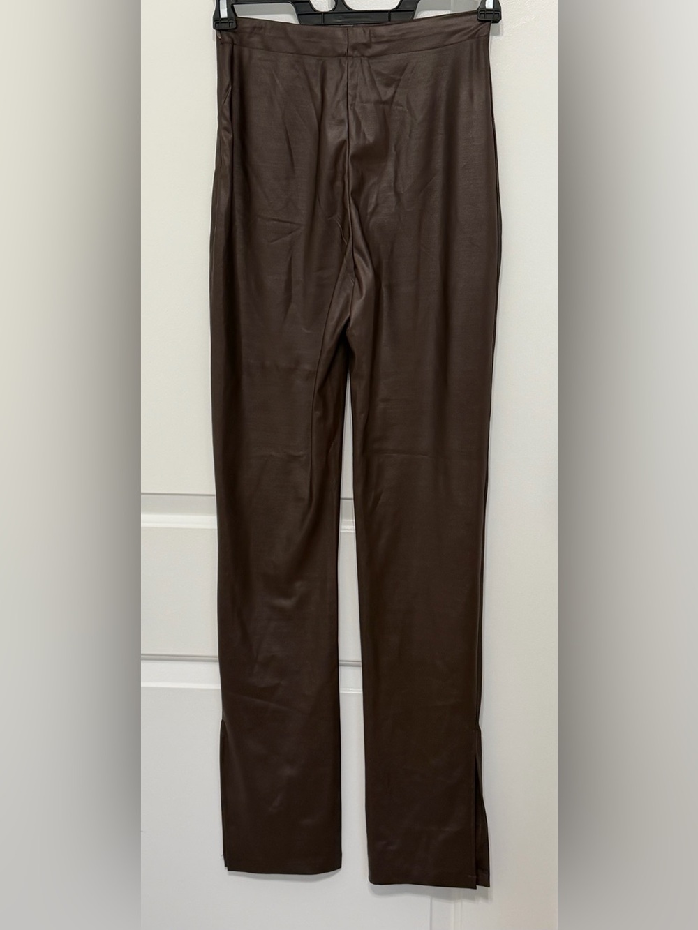 Suzanne Betro SBetro Faux Leather Straight Leg Split Hem Pants S NWT - Picture 2 of 11